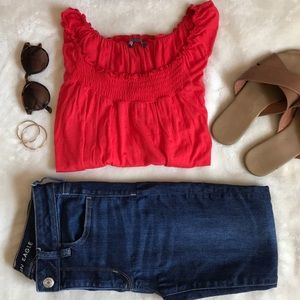 2/$35 ✨ High Waisted Jeans Size 4 Short | AEO